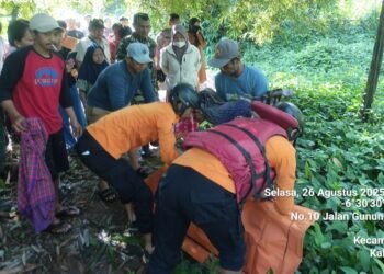 Hilang Usai Bermain Hujan, Bocah 5 Tahun Ditemukan Tewas di Kali Ciliwung