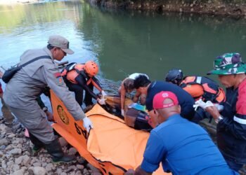 Remaja yang Tenggelam di Kali Cianten Pamijahan Ditemukan Tewas