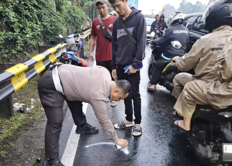Polisi Ungkap Penyebab Kecelakaan Truk Boks Tabrak Pemotor di Selarong Puncak
