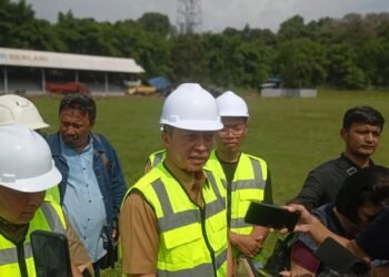 Cek Proyek Stadion Pajajaran, Dedie Rachim Ingatkan Ini ke Dispora 