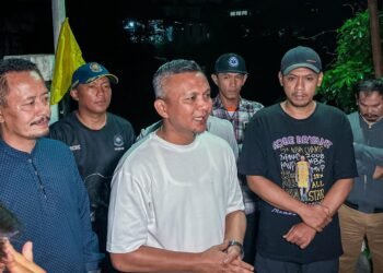 Takziah ke Rumah Duka 2 Korban Tenggelam, Jenal Mutaqin Sampaikan Belasungkawa