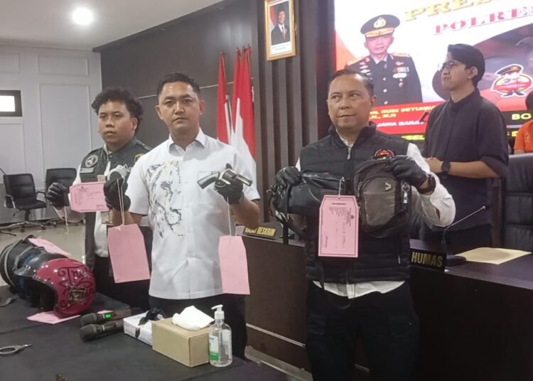 Gondol Motor Pelancong di Kota Bogor, 2 Polisi Gadungan Ditangkap