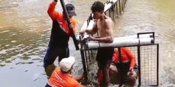 Sampah Numpuk dan Sulit Diangkut, DLH Akhirnya Pasang Jaring Apung di Situ Cikaret