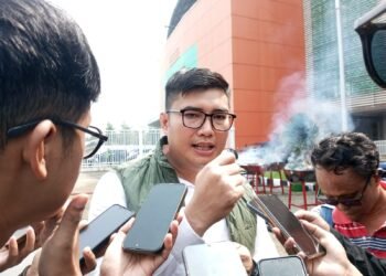 Rugikan Negara, Ketua DPRD Sastra Winara Minta Pengawasan Rokok Ilegal Diperketat