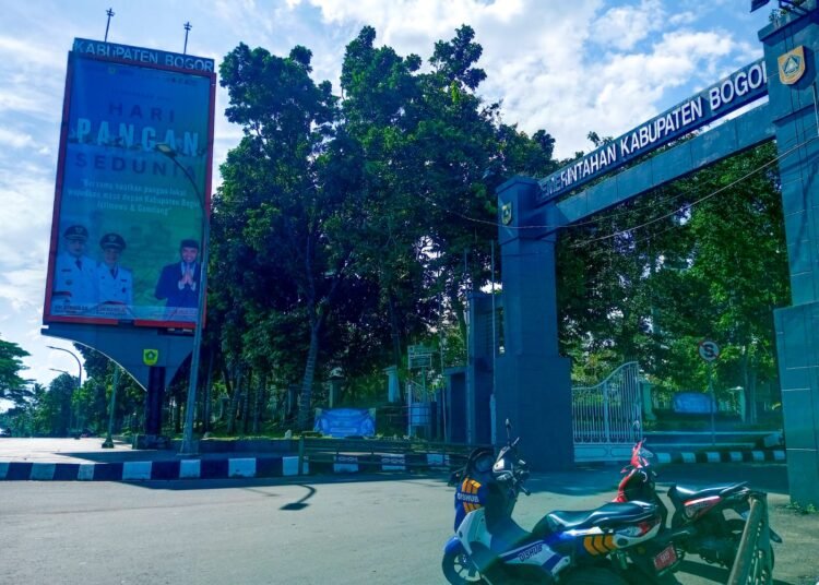 Kantor SKPD Dijadikan Tempat Parkir saat CFD di Cibinong