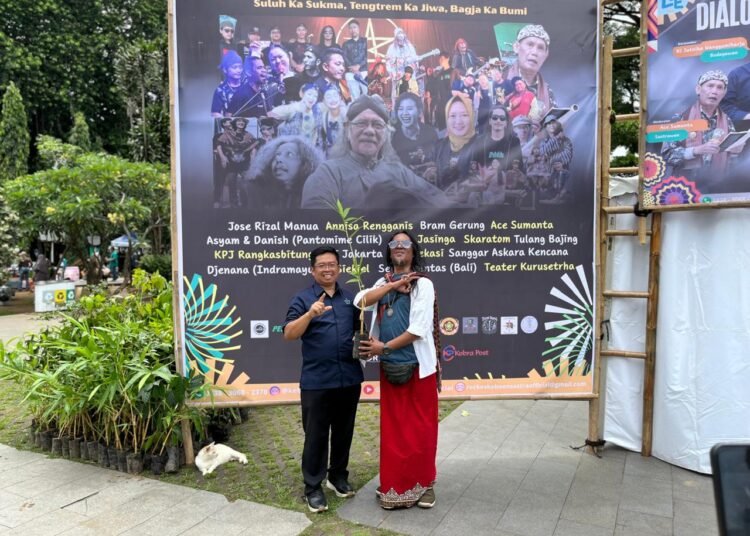 PTPN l Salurkan Bibit Pohon di Alun-alun Kota Bogor