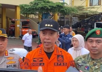 Sampah jadi Biang Penyebab Banjir Lintasan, Dedie Rachim Imbau Warga Lebih Cinta Lingkungan