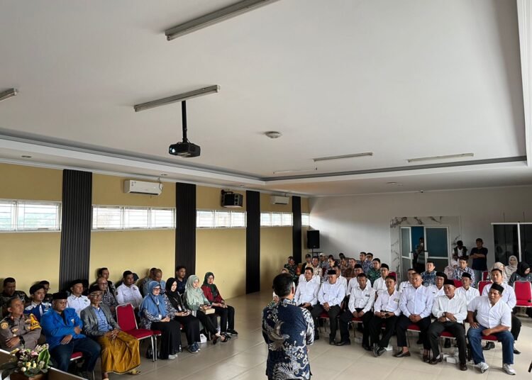 Camat Bogor Selatan Lantik 16 Ketua LPM, Mayoritas Wajah Baru