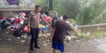 Linglung, Lansia Jatuh dari Fly Over Cibinong Setinggi 5 Meter