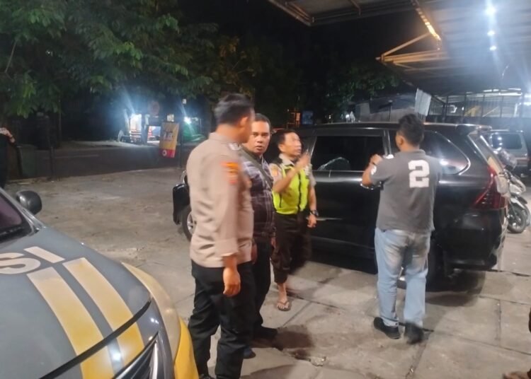 Mobil Dinas Kecamatan Gunungsindur Jadi Korban Pecah Kaca, Laptop Milik Negara Raib