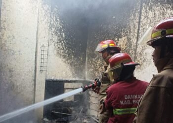 Mesin Cuci Korslet Saat Digunakan, Rumah Warga di Cileungsi Terbakar 