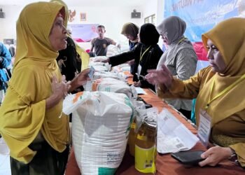 Ribuan Warga di 3 Kelurahan Kota Bogor Terima Bantuan Pangan 