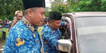 Baru Dilantik Jadi PPPK, Anggota Damkar Langsung Tangani Mobil Terkunci di Pakansari