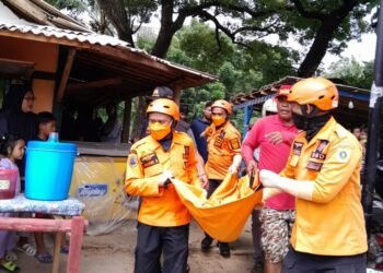 Pelajar di Klapanunggal Tewas Tenggelam di Curug Dengdeng