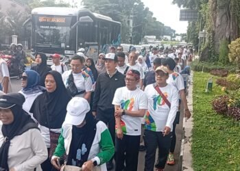 Ribuan Peserta Tumpah Ruah di Jalan Sehat Milad Muhammadiyah Kota Bogor 
