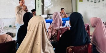 Anggota Komisi IV DPRD Cianjur, Aldi Yudistira Sosialisasi Program Indonesia Pintar (PIP)