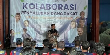 PT Adev Natural Indonesia Bersama Baitulmal Tazkia Salurkan Zakat untuk Kemanusiaan