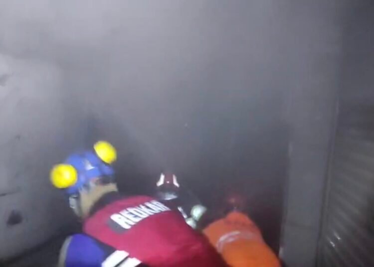 Kebakaran Pasar Kebon Kembang