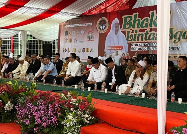 Wali Kota Bogor Hadiri Bhakti Lintas Agama di MAN 1