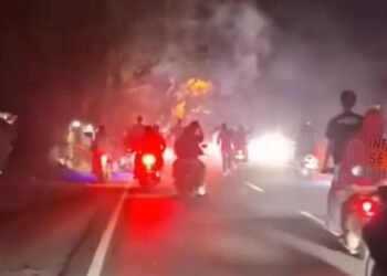 Kelompok Remaja di Jonggol Perang Kembang Api, 2 Orang Terluka