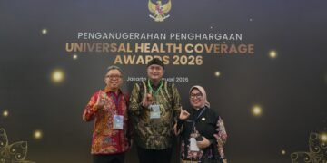Diterima Langsung Bupati, Kabupaten Bogor Raih Penghargaan UHC Awards 2026