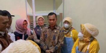 Menteri Wihaji Uji Coba Dashat di Kampung KB Kota Bogor