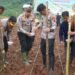Kapolres Cianjur Pimpin Penanaman Jagung Serentak Dukung Program Ketahanan Pangan