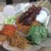 Sarapan Unik di Cianjur, Nasi Ulam Betawi Berpadu Sate Maranggi