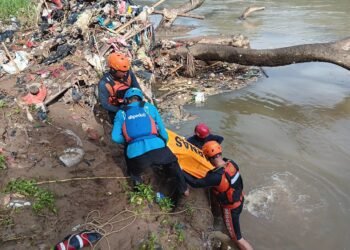 Pekerja Proyek Jembatan Leuwiranji Ditemukan Tewas di Sungai Tangerang