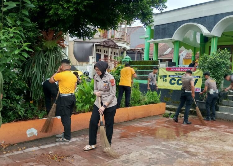 Polres Bersihkan 36 Masjid Serentak, Implementasi Program ASRI Jelang Ramadan 
