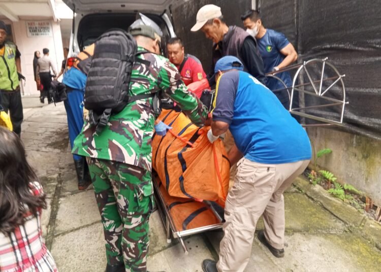 Mayat Pria Tanpa Identitas Ditemukan di Sungai Cisadane Bogor Tengah