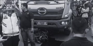 Truk Hilang Kendali Tabrak Pemotor hingga Tewas di Cileungsi