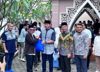 Safari Ramadan ke Kota Bogor, Menko AHY Serahkan Bantuan hingga Ngabuburit