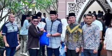 Safari Ramadan ke Kota Bogor, Menko AHY Serahkan Bantuan hingga Ngabuburit