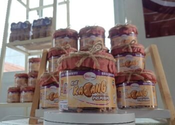 Perajin Kue Lebaran di Cianjur Kebanjiran Pesanan, Kue Kacang Gula Aren Jadi Favorit