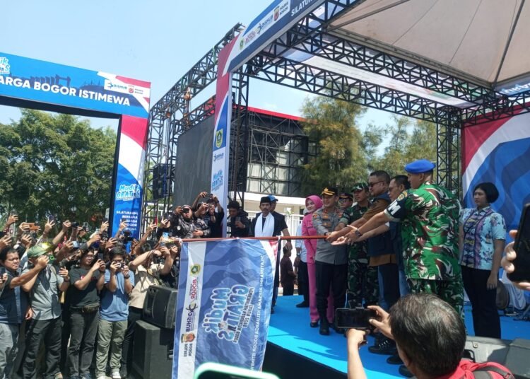 77 Bus Mudik Gratis Pemkab Bogor-Polres Dilepas, 4 Ribu Pemudik Pulang ke Kampung Halaman