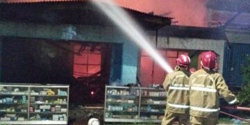 HP Meledak Saat Dicas, Rumah di Gunung Sindur Terbakar