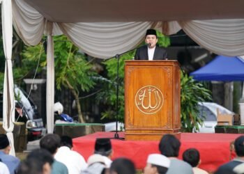 Jadi Khotib Salat Idulfitri, Adityawarman Adil Ingatkan Spirit Ramadan