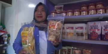 Harga Plastik Naik Drastis, UMKM Cianjur Terpaksa Hitung Ulang HPP