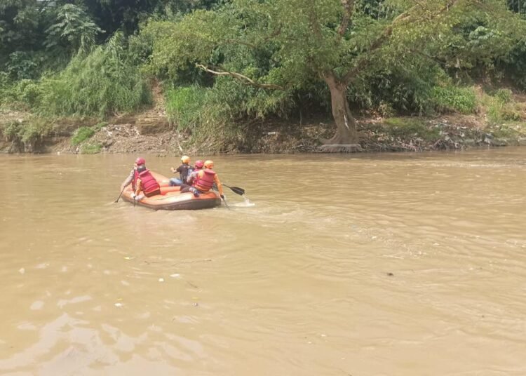 Update Korban di Sungai Gunungputri, TIM SAR Gabungan Masih Lakukan Pencarian