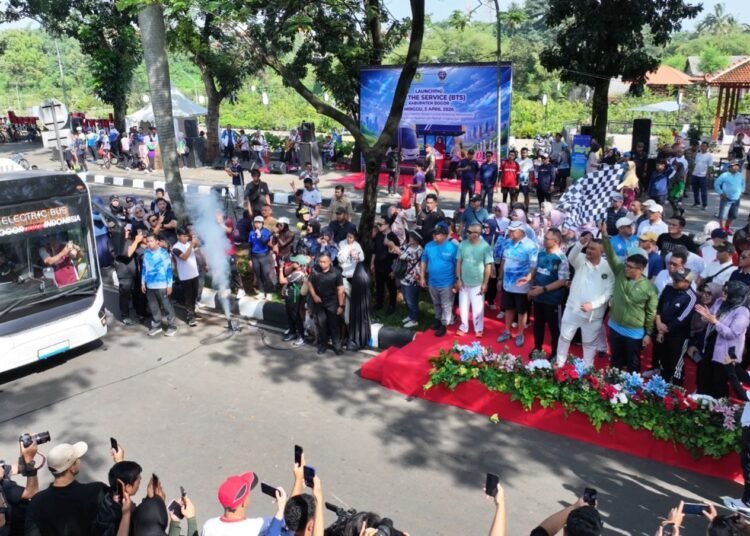 Bus Listrik Rute Bojonggede-Sentul Dibuka, Gratis Selama 3 Bulan