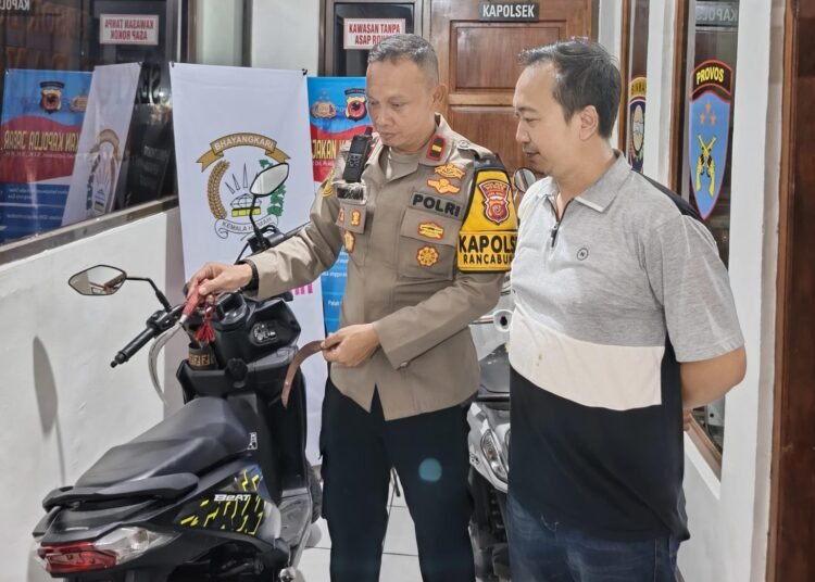 Panik Saat Dibubarkan, Pelaku Tawuran di Rancabungur Tinggalkan 3 Motor dan Sajam