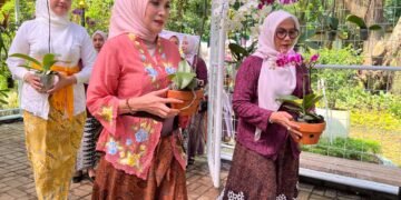 Intip Keindahan Kebun Anggrek Kartini di Taman Heulang 