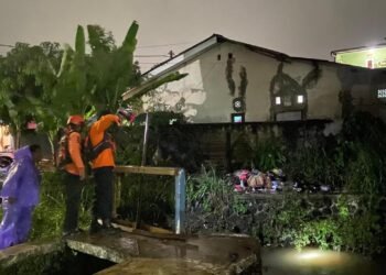 Asyik Main, Bocah 4 Tahun Terpeleset hingga Hanyut di Kali Bojonggede