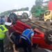 Sopir Ngantuk, LCGC Terguling di Tol Jagorawi Citeureup 