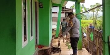 Pergerakan Tanah di Cianjur Rusak Rumah Warga dan Lahan Pertanian