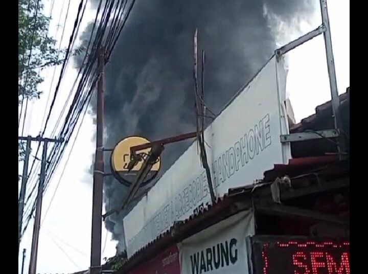 Usahanya Terbakar, Pemilik Peternakan Ayam di Ciseeng Rugi hingga Rp15 Miliar
