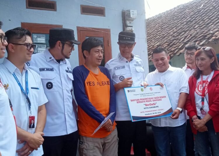 Program 12 Pas Sukabumi Salurkan Bantuan Modal Usaha hingga Sembako