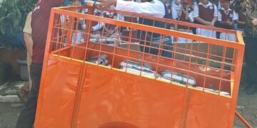 BGN Distribusikan MBG di Citaringgul Babakan Madang Pakai Gerobak