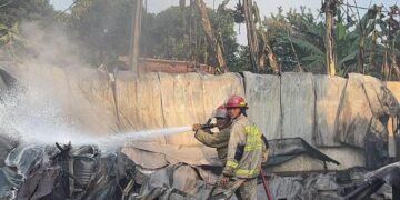 Diduga Ada Kelalaian, Gudang Penampungan Oli Bekas di Gunungputri Terbakar